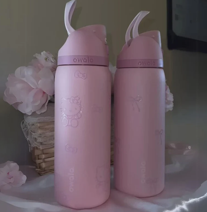 Owala x Hello Kitty Limited Edition 32 Oz FreeSip Bottle